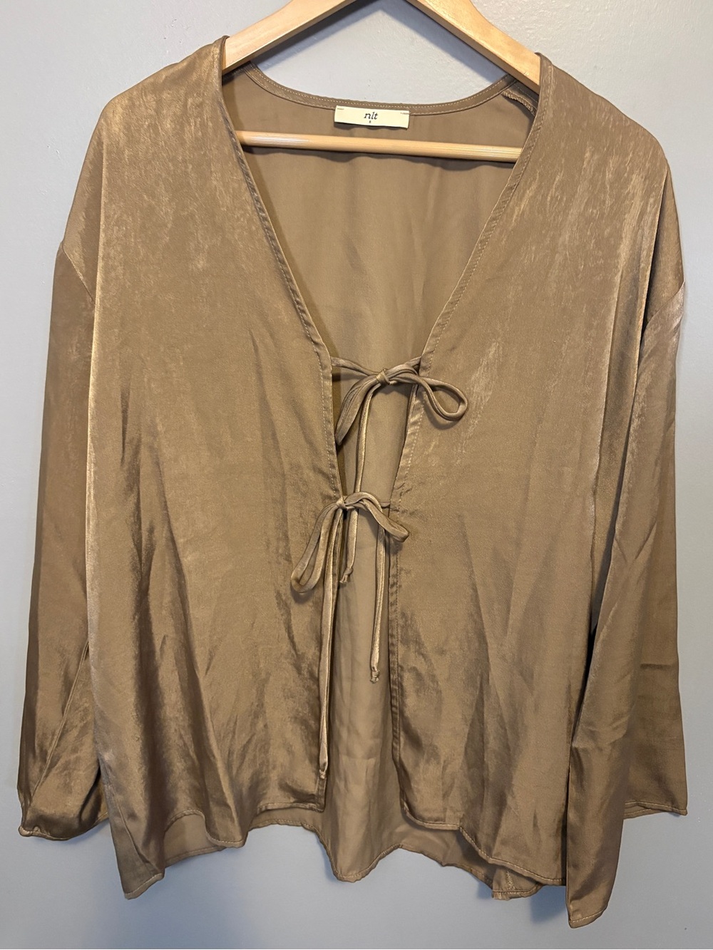 Boutique Silky Tie Front Boho Cardigan Small